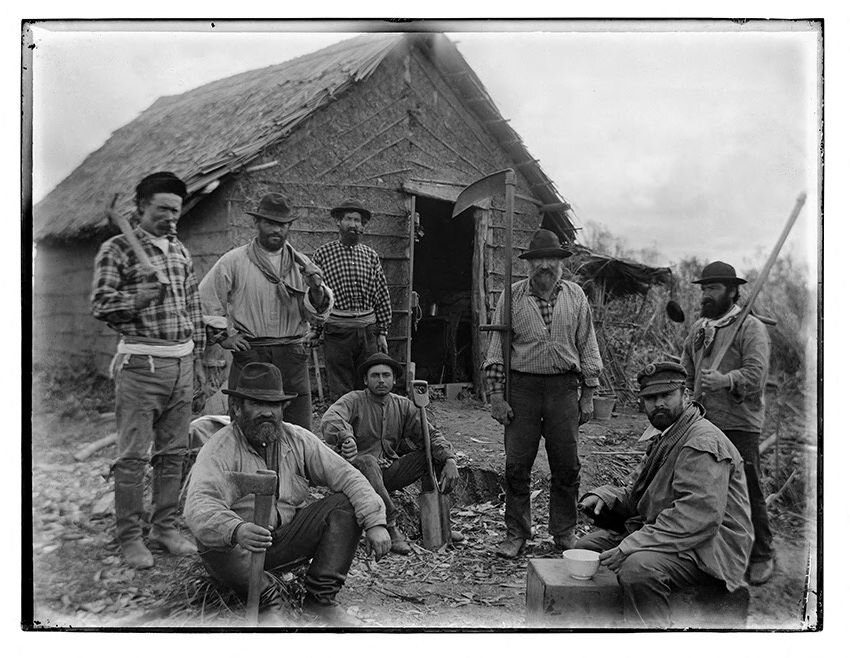 Preserving Argentina's Photographic Memory