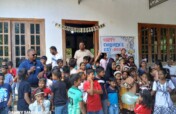 Children Play With TOYS