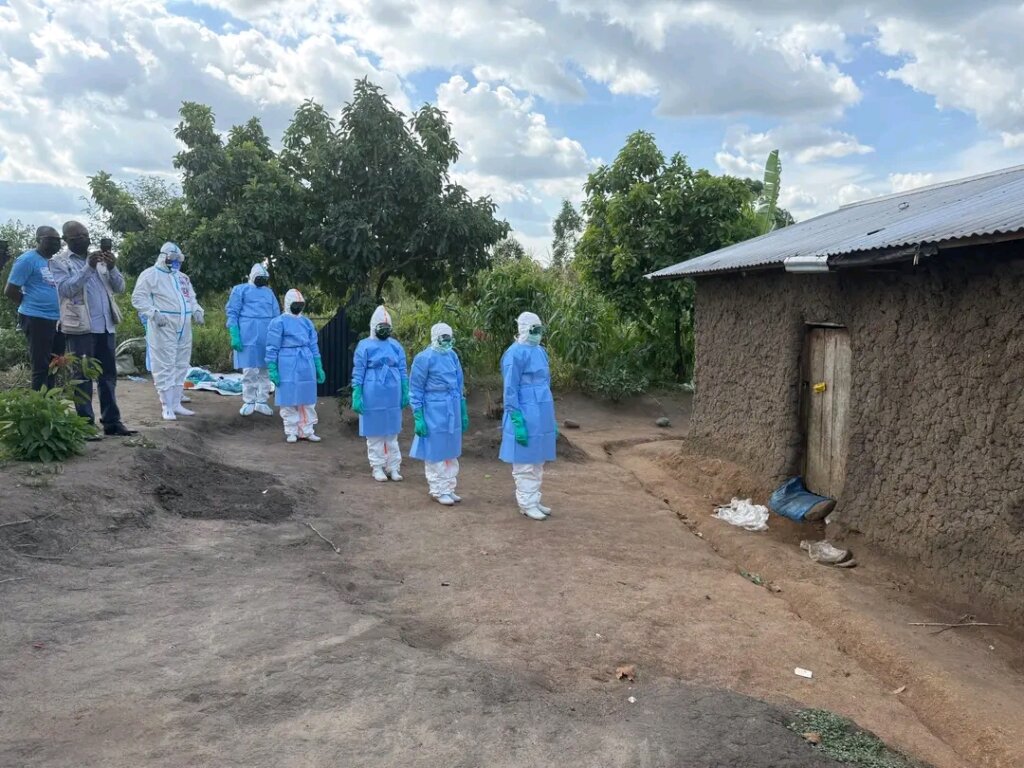 Ebola crisis relief fund to save the community