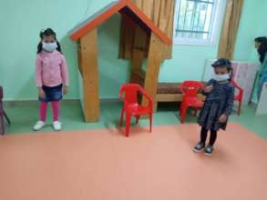 The challenge of social distancing in kindergarten
