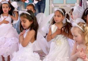 A special performance of Al Aqaba kindergateners