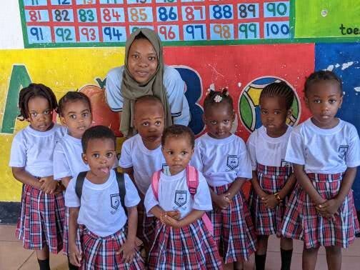 Help 100 Low-Income Children Learn and Thrive
