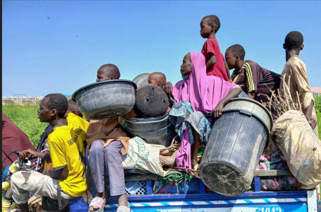 Feed Hungry and Displaced Families in Nigeria