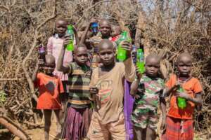 Children drink soft mineral drinks for first time