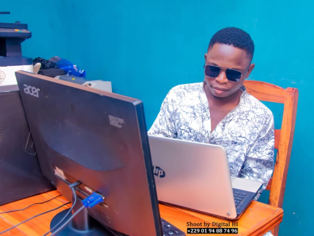 Train 200 young people in digital technologies