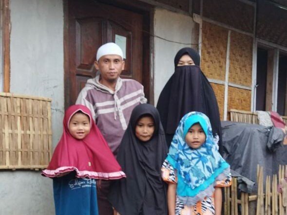 Support Unpaid Rural Teachers in Poverty