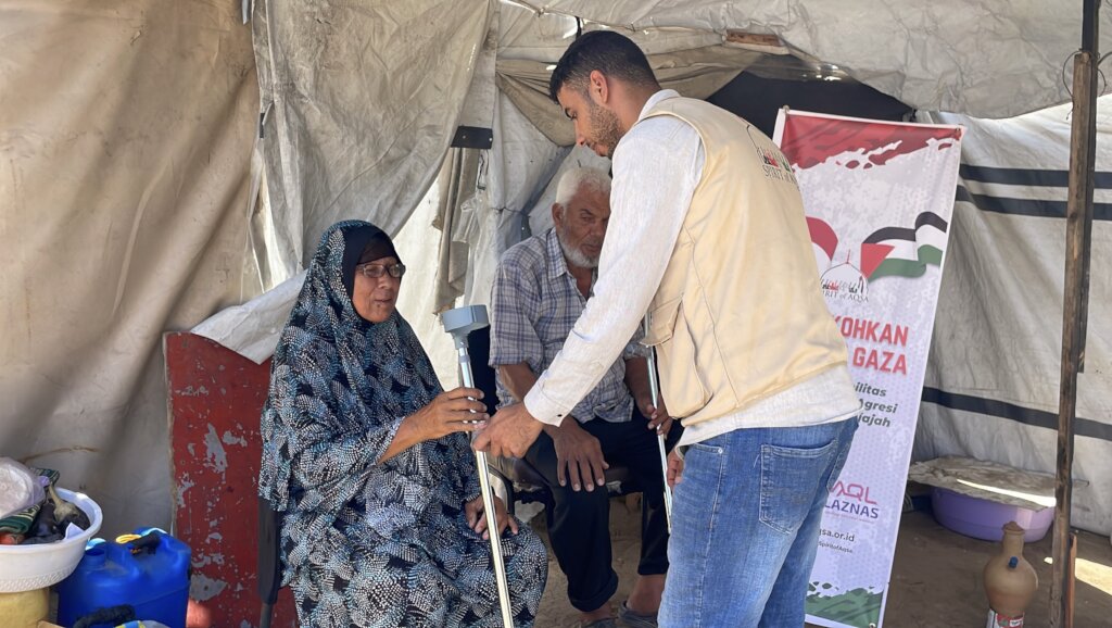 Support Recovery for Injured Amputees in Gaza