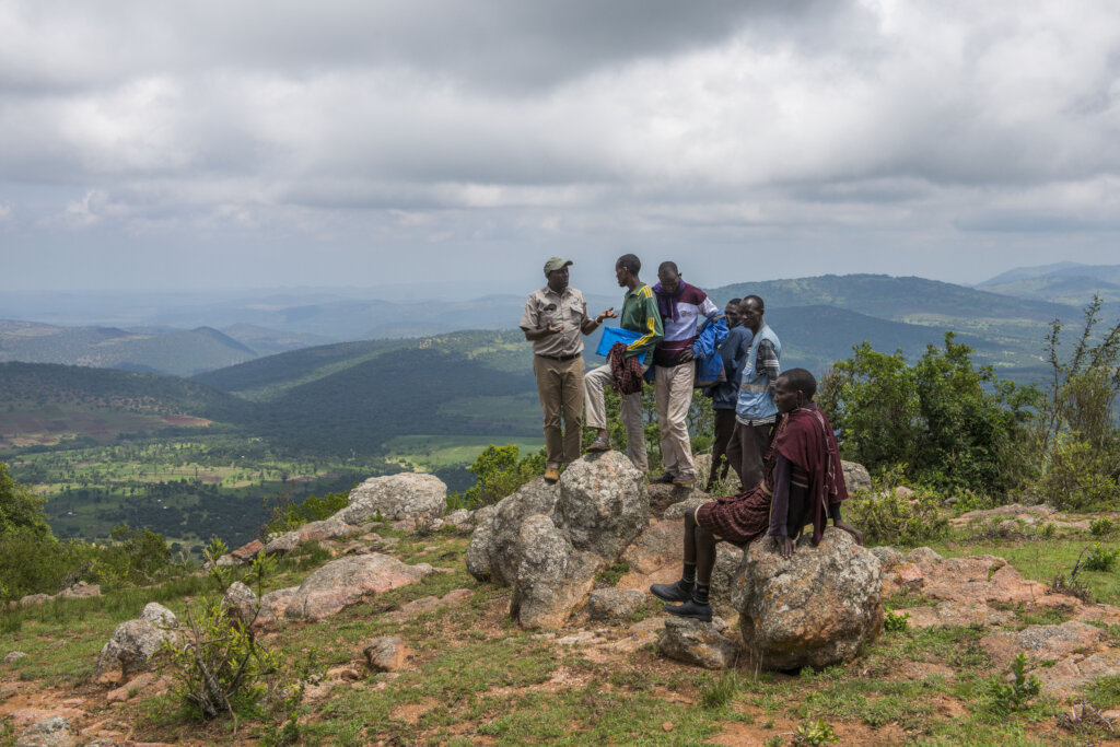 Serengeti People and Wildlife