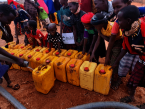 Provid Humanitalian aid for People in Somalia
