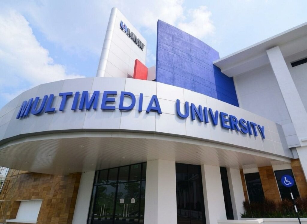 Fund Shahd's Bachelor of Accounting Degree 2026