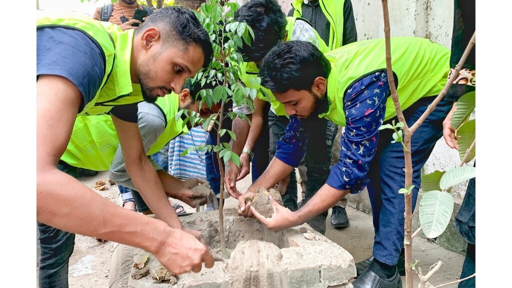 Plant a Hope; Protect Environment & Earth