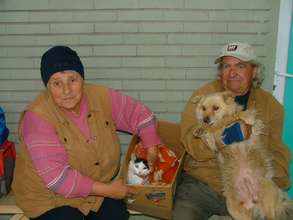 Bringing in beloved pets for free spay/neuter