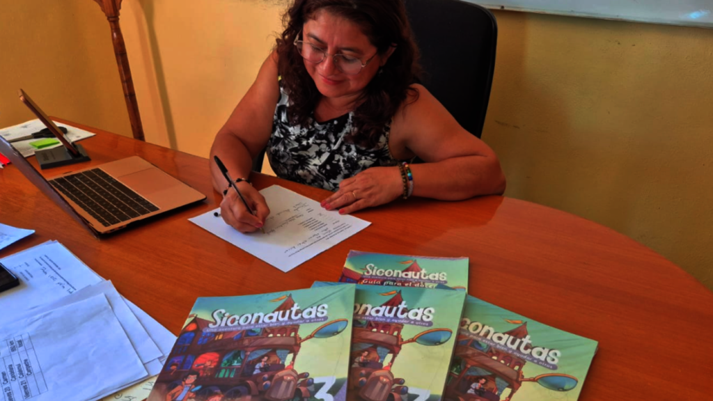 Equip Mexican Teachers to Transform Their Students
