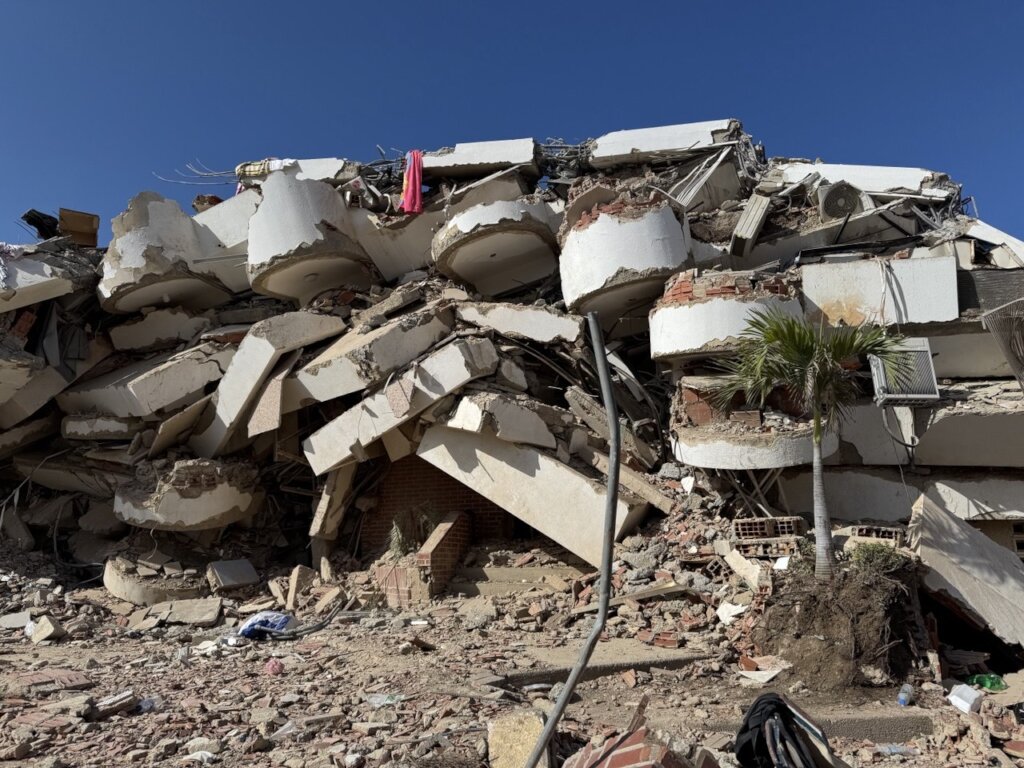 Clean Water for Venezuela's Earthquake-Displaced C