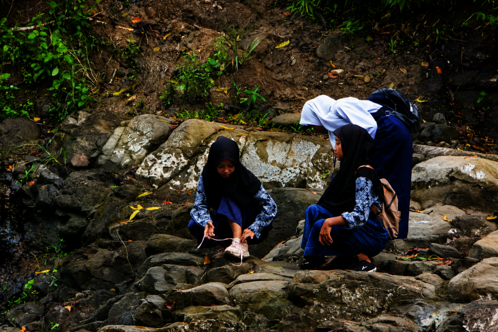 Build a Safe Bridge to School