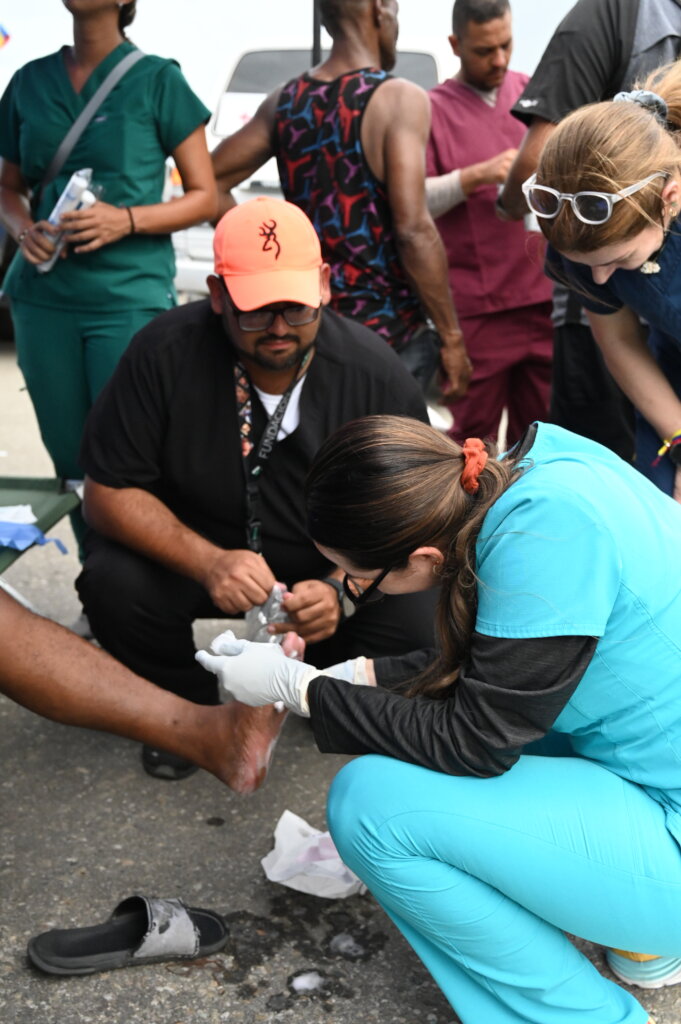 Bring Urgent Medical Care to La Guaira