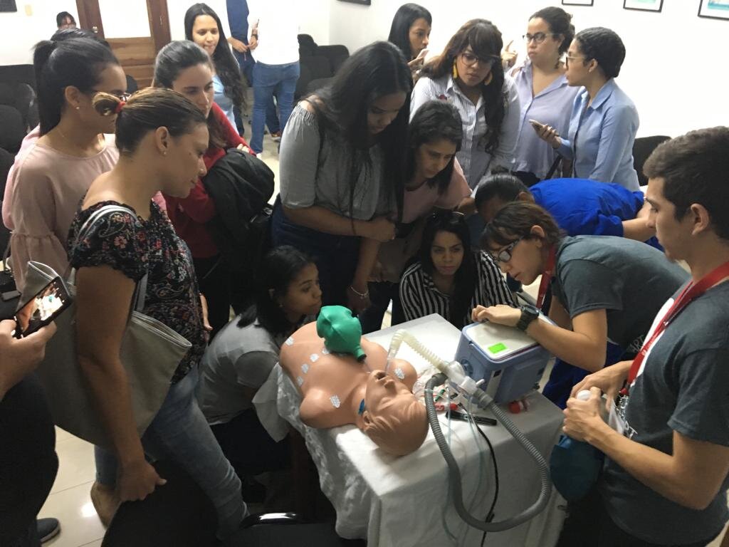 Training using Manikins