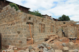 Roof construction beginning