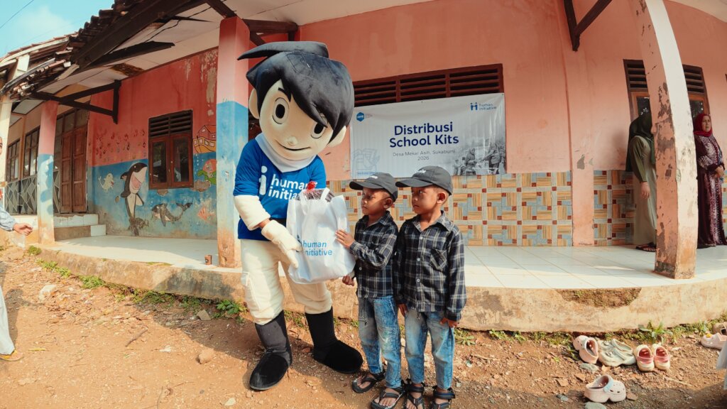 School Kits After Disasters in Indonesia