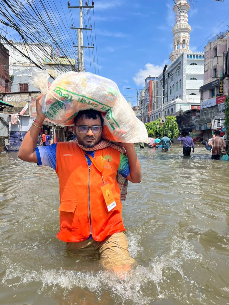 Emergency Flood Relief for Families in Bangladesh