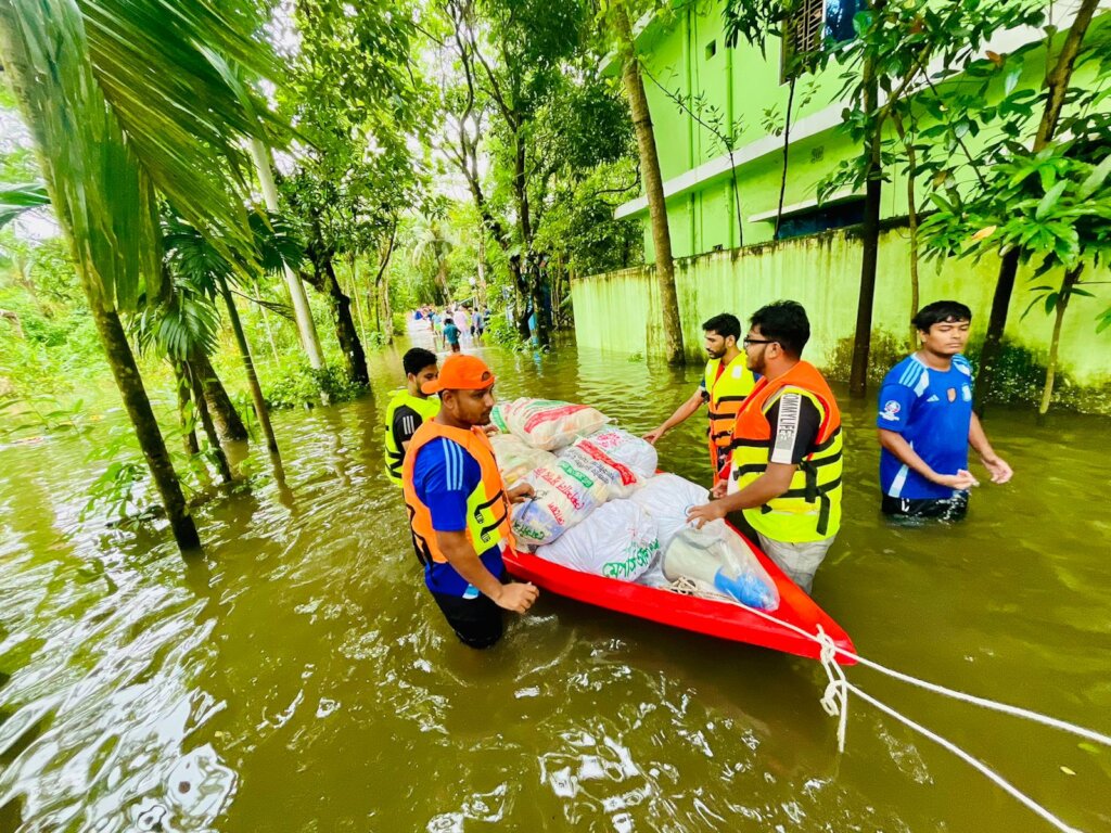 Emergency Flood Relief for Families in Bangladesh