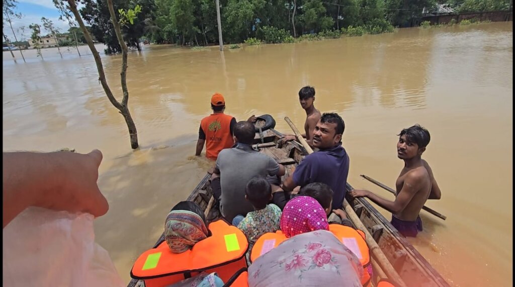 Emergency Flood Relief for Families in Bangladesh