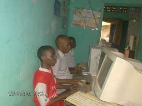 Children also learning computer