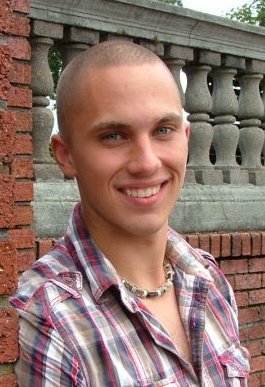 Give a voice to 200+ student journalists worldwide