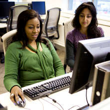 Oasis's Technology & Leadership Program for Girls!