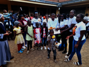 Students visit Orphanage