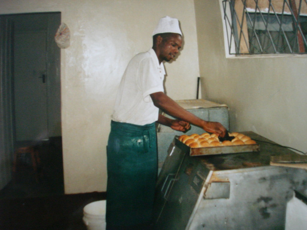 Build Skills with the "lost" Youth in Kenya