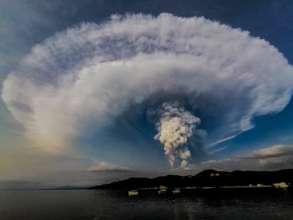 Taal Volcano Eruption (Kenji Cheow: Magnus News)
