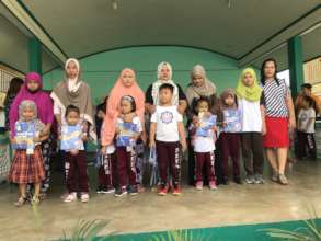 Muslim Minorities in Cavite receive Karapat Dapat!