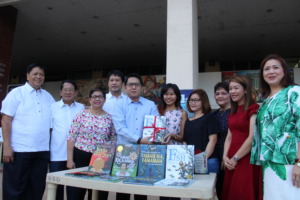 Books for 142 Quezon City libraries!!!