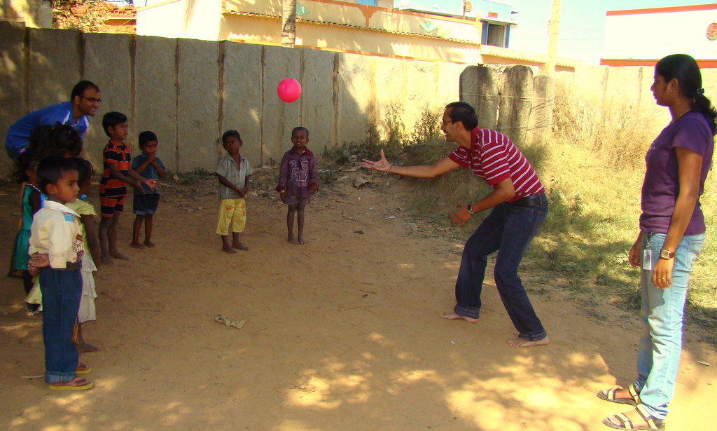 Provide pre-school access to 3000 kids in India