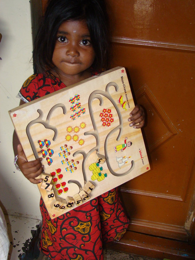 Provide pre-school access to 3000 kids in India