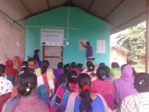 Ward chairperson sharing his plan in the training