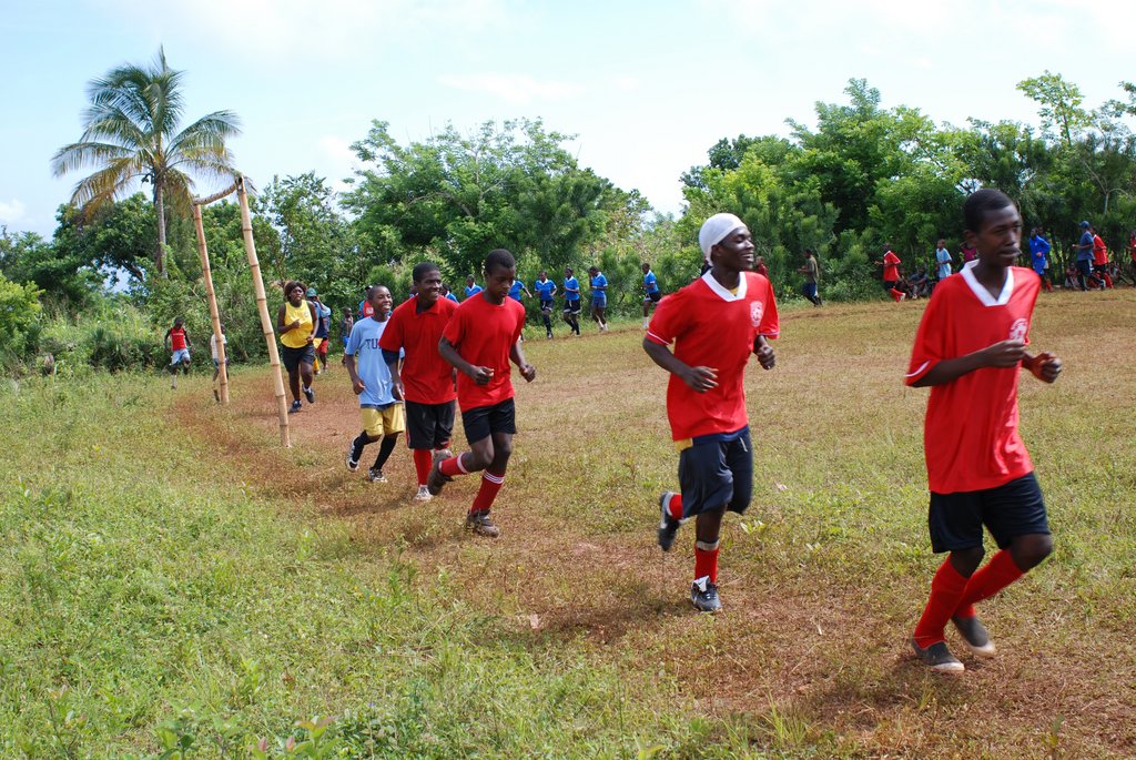 Soccer Program for 250 Youths in Haiti (HS4D)