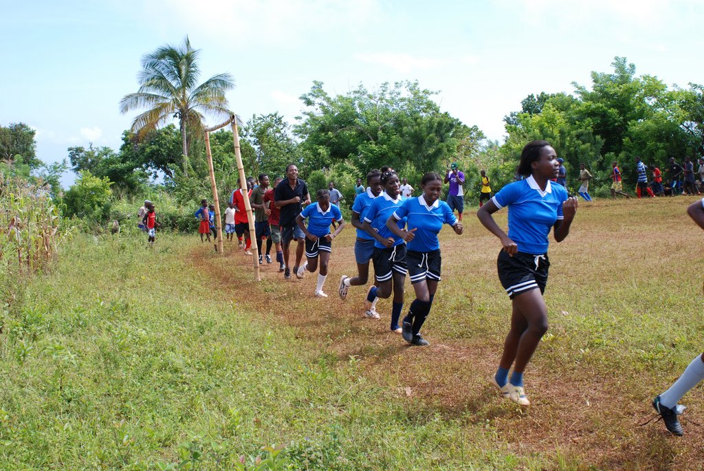 Soccer Program for 250 Youths in Haiti (HS4D)