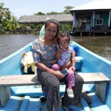 Mariela and Sofi, founders of Mujeres del Mar