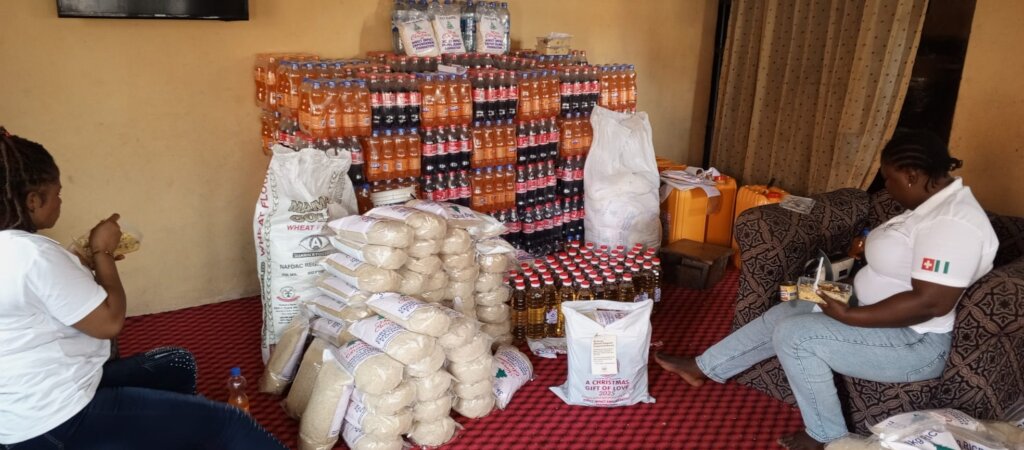 A Christmas Lifeline for 220 Nigerian Families
