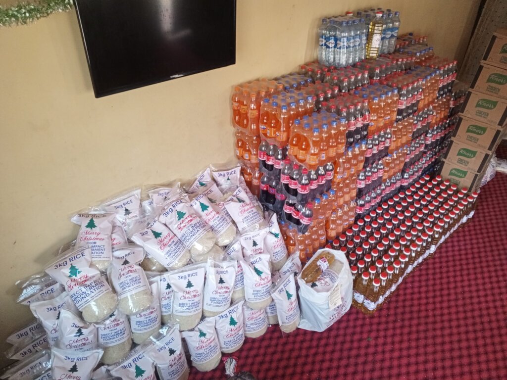 A Christmas Lifeline for 220 Nigerian Families