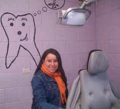 Dentist - Dr. Cintia Ana Luz Velasquez Bermudez