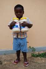 Small boy nourished with champimix product