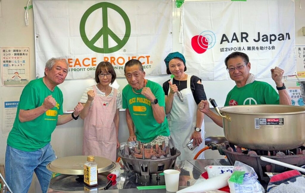 Members of the meal support team