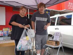 A couple who recieved yokan