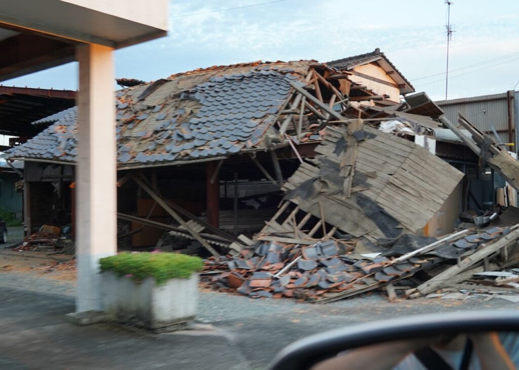 Emergency Response to the Kumamoto Earthquake