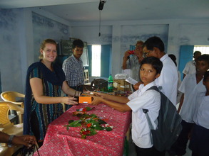 Genna, from Seattle USA, distributes a lamp