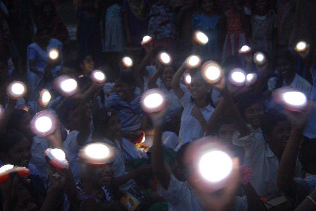 Solar Lamps for 2600 Students in Sundarbans, India