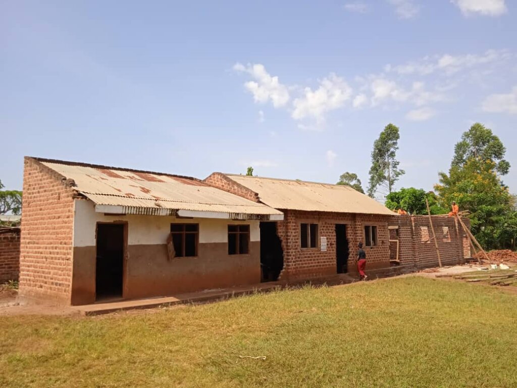 "Empowering Single Mothers in Myanzi, Uganda" (44)
